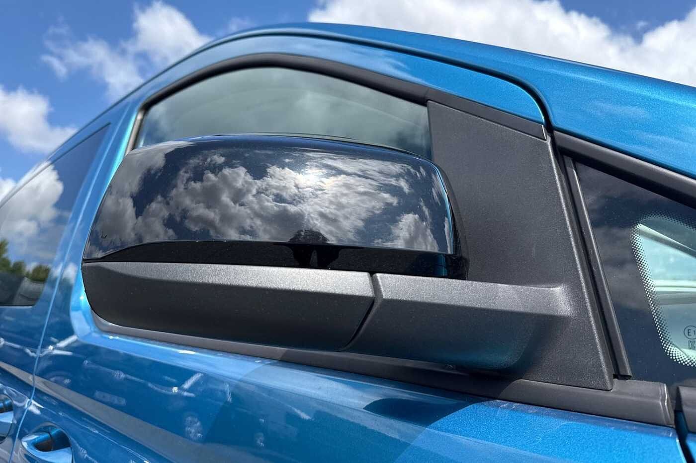 Volkswagen Caddy California