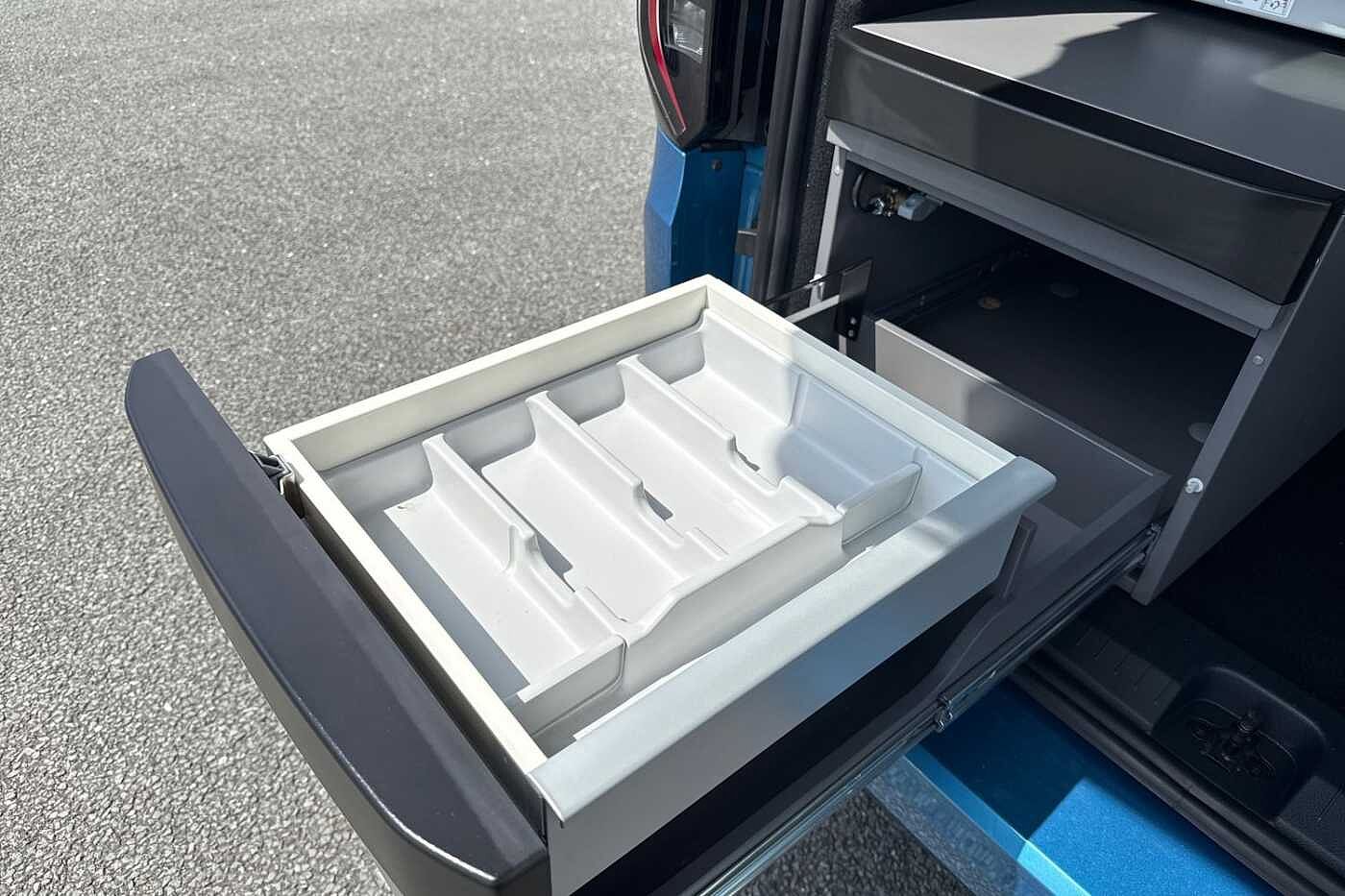Volkswagen Caddy California