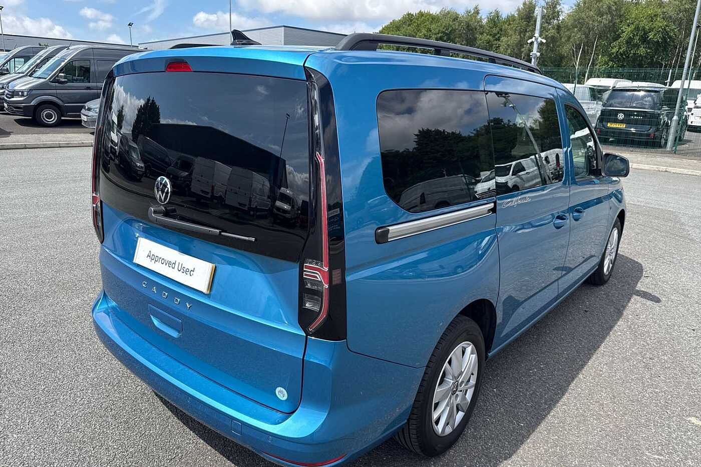 Volkswagen Caddy California