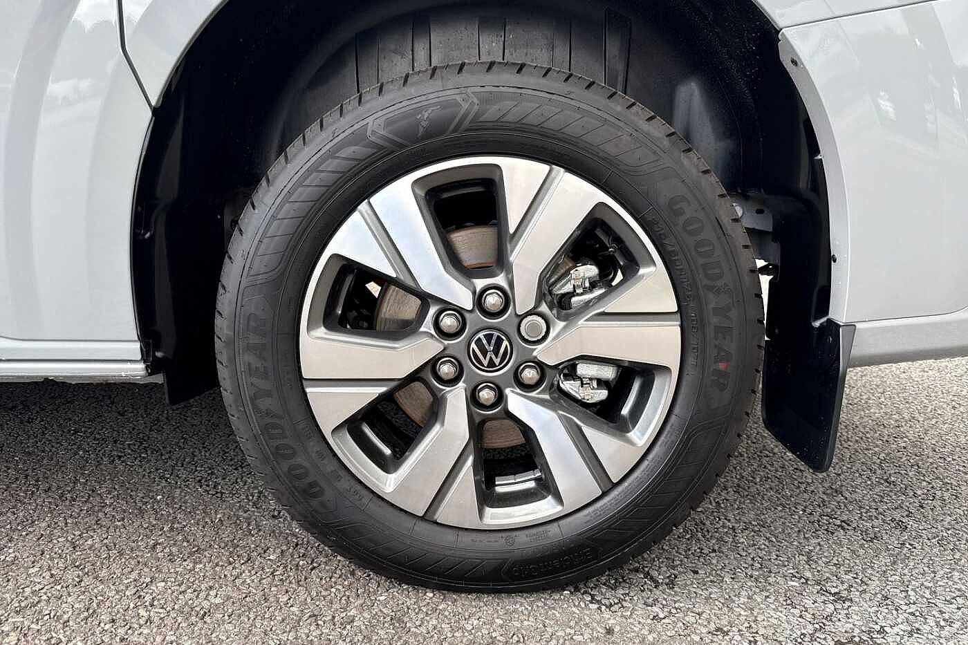 Volkswagen Transporter Kombi