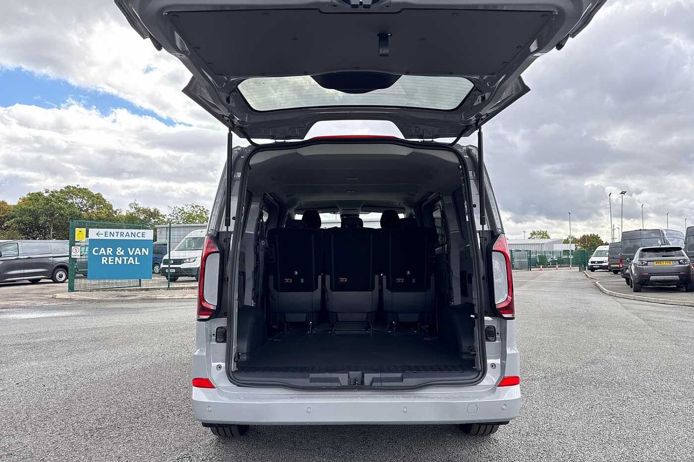 Volkswagen Transporter Kombi
