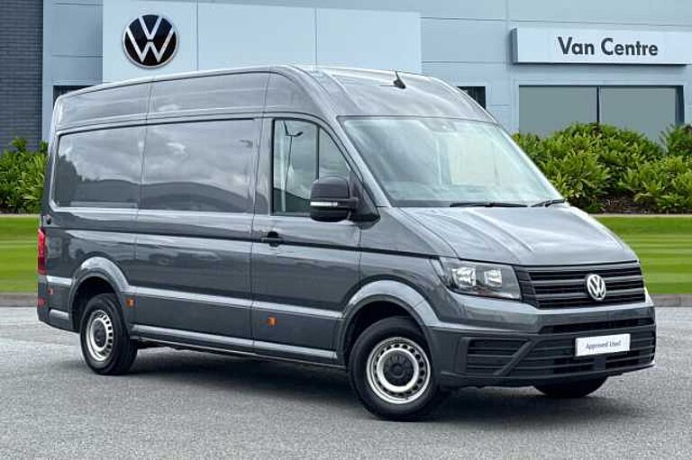 Volkswagen Crafter CR35 Panel van Commerce Plus MWB 140 PS 2.0 TDI 6sp Man FWD - Camera/Rear Step