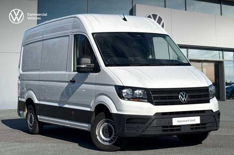 Volkswagen Crafter CR35 Panel van Commerce Plus MWB 140 PS 2.0 TDI 8sp Auto - MY25/Step/Rear Camera