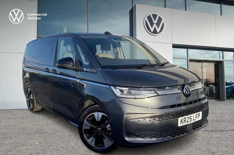 Volkswagen Multivan Style Long 150 PS 2.0 TDI 7-Speed DSG*Leather+Towbar+7SeatConferencePack*