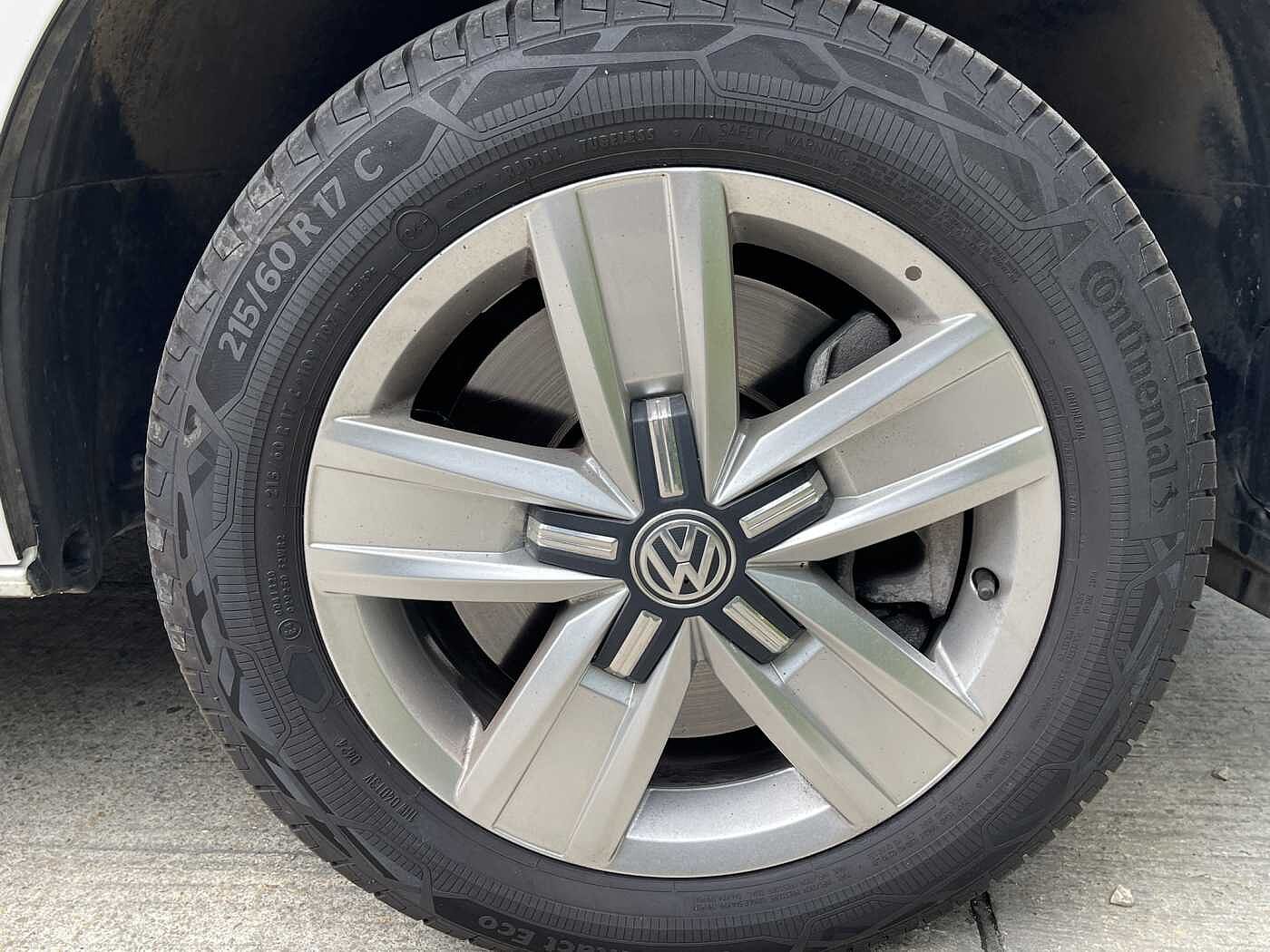 Volkswagen Transporter Kombi