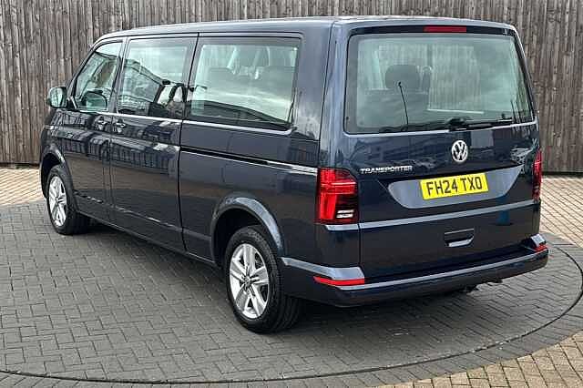 Volkswagen Transporter Shuttle