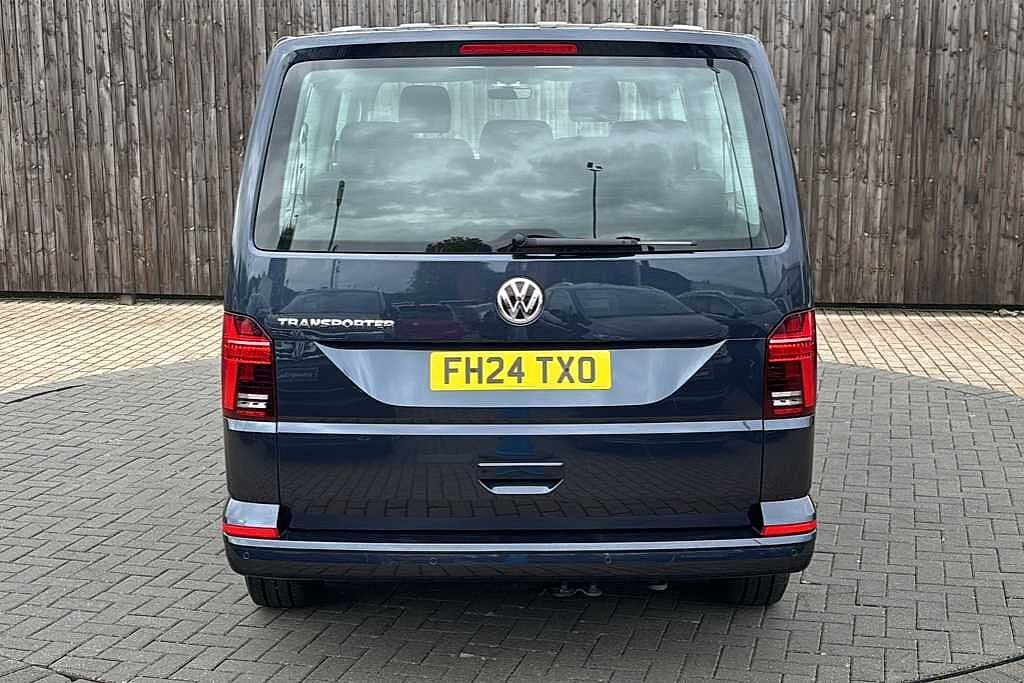 Volkswagen Transporter Shuttle