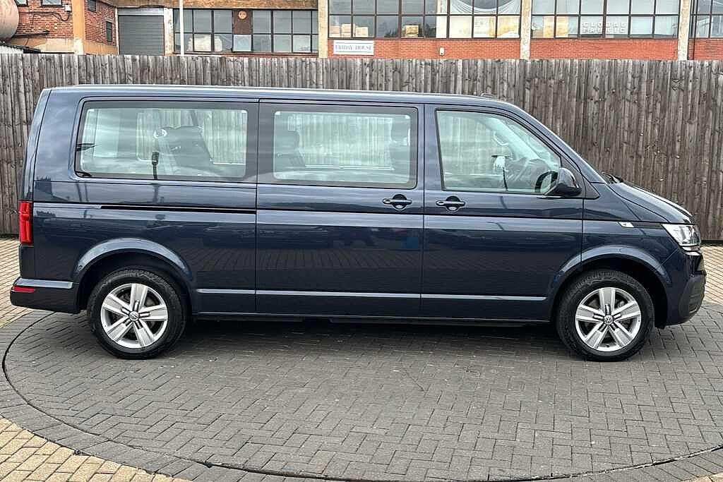 Volkswagen Transporter Shuttle