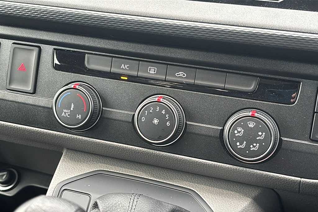 Volkswagen Transporter Shuttle