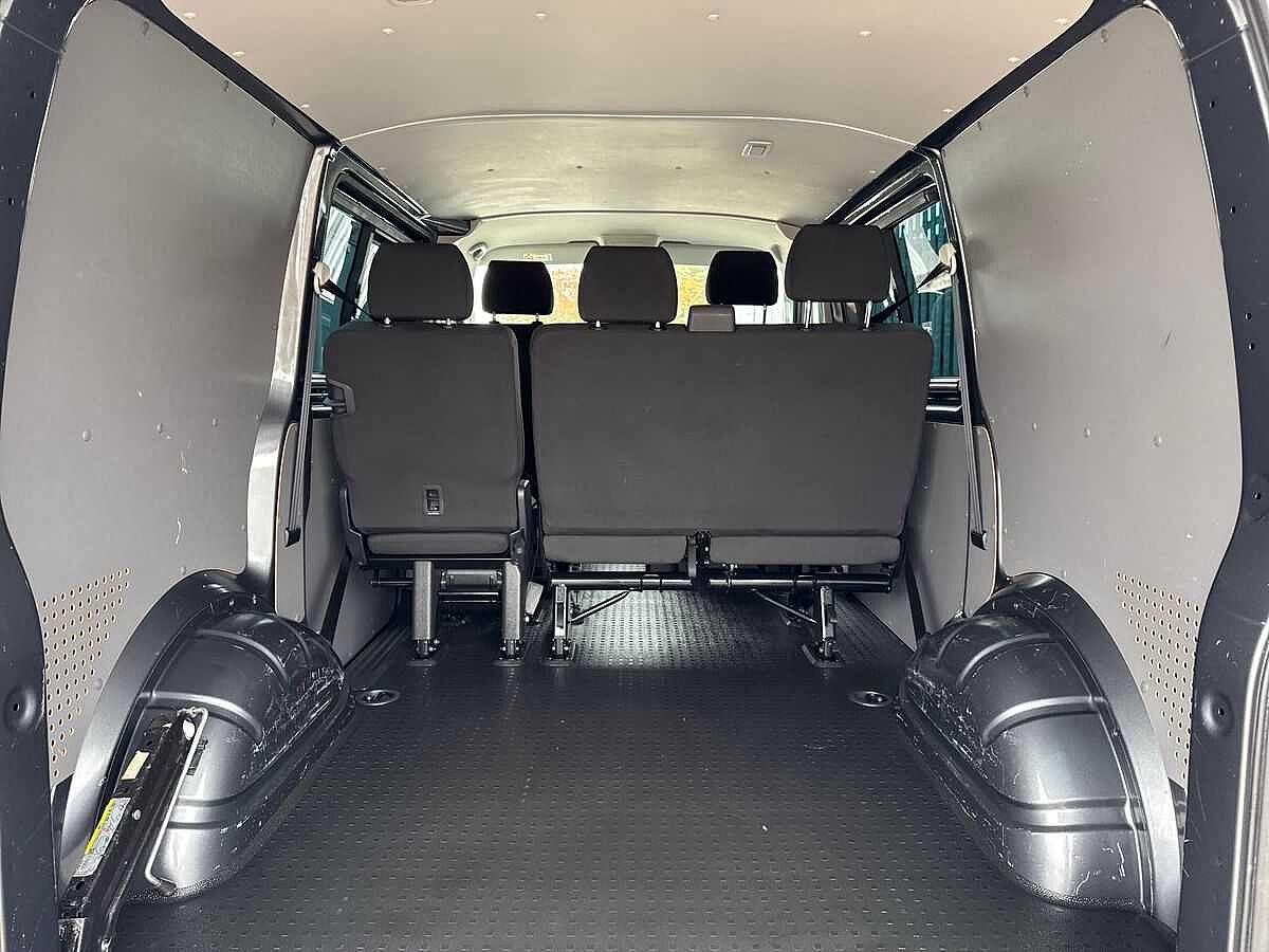 Volkswagen Transporter Kombi