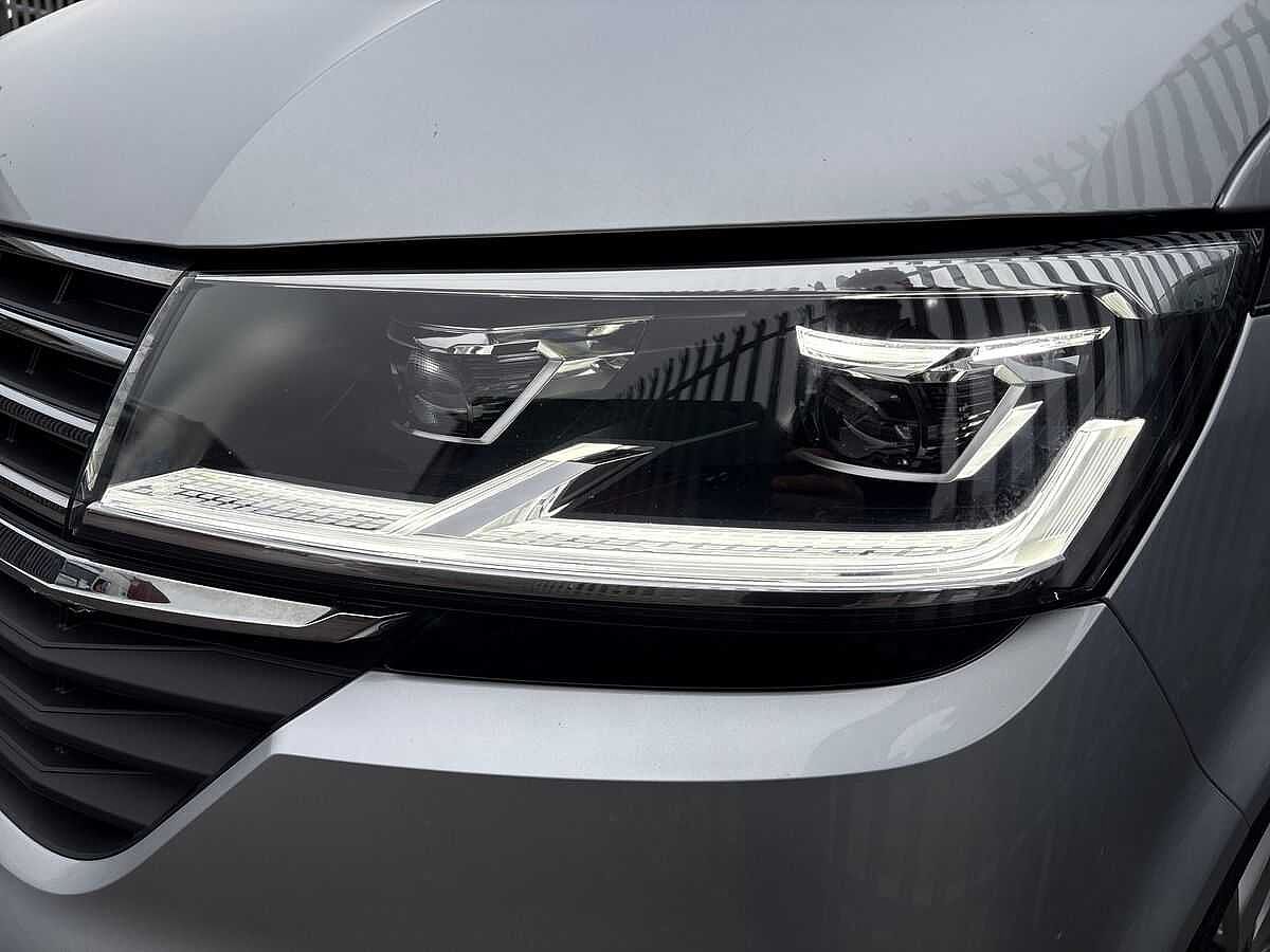 Volkswagen Transporter Shuttle