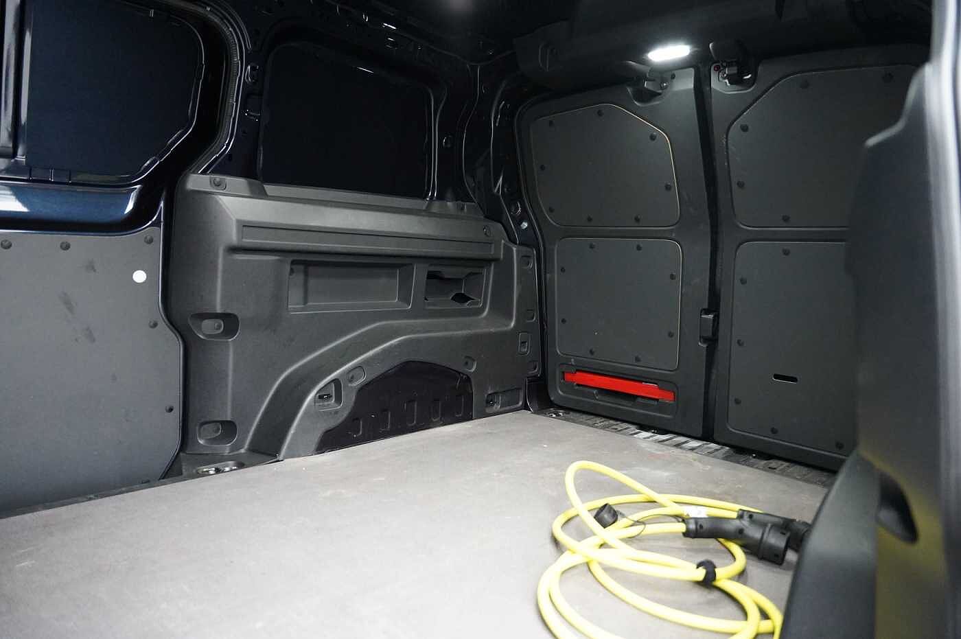 Volkswagen ID. Buzz Cargo