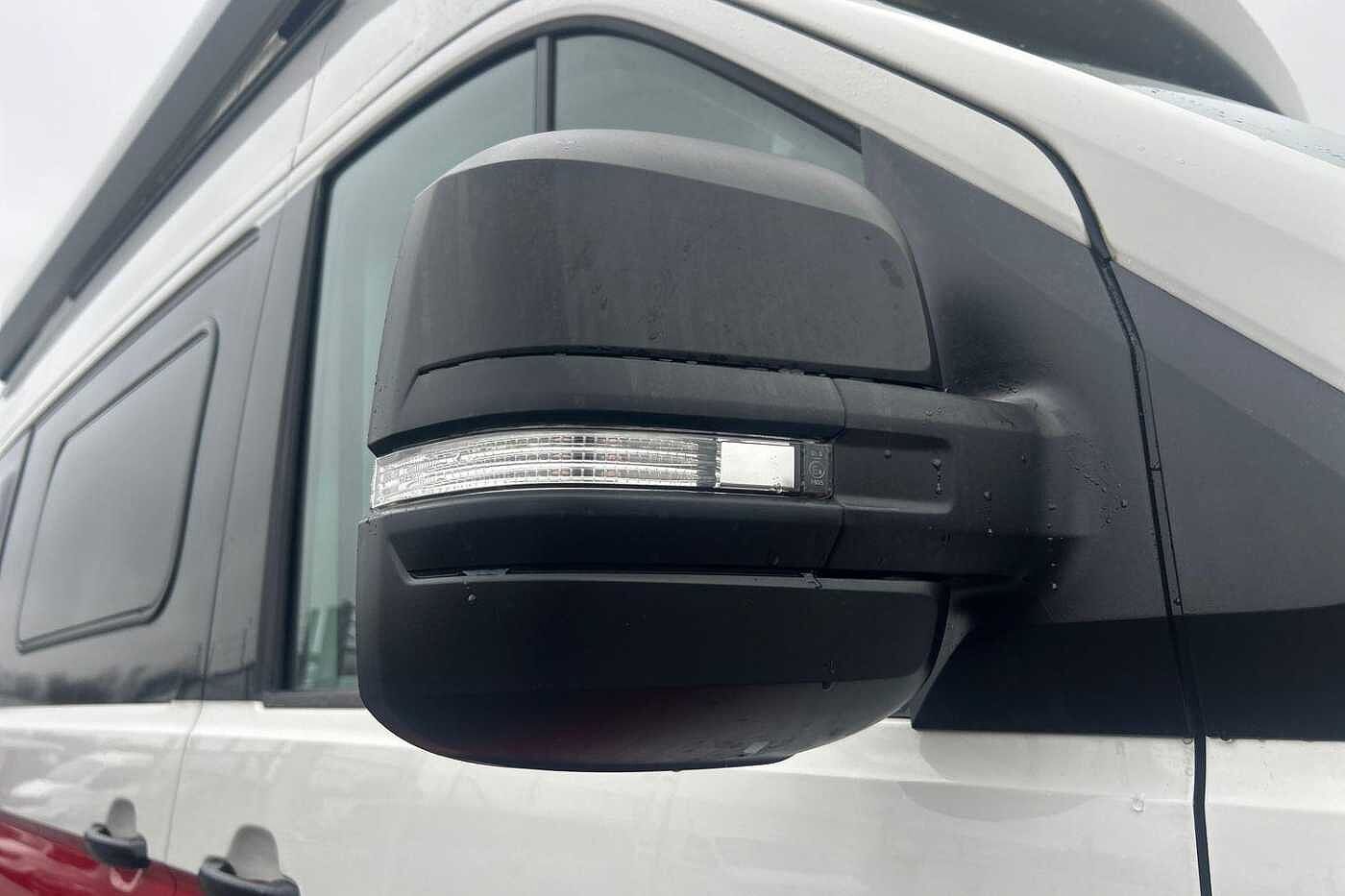 Volkswagen Grand California