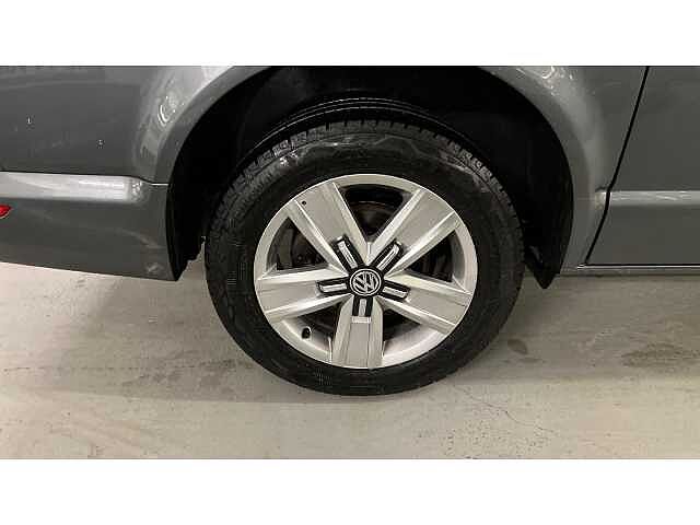 Volkswagen Transporter Shuttle