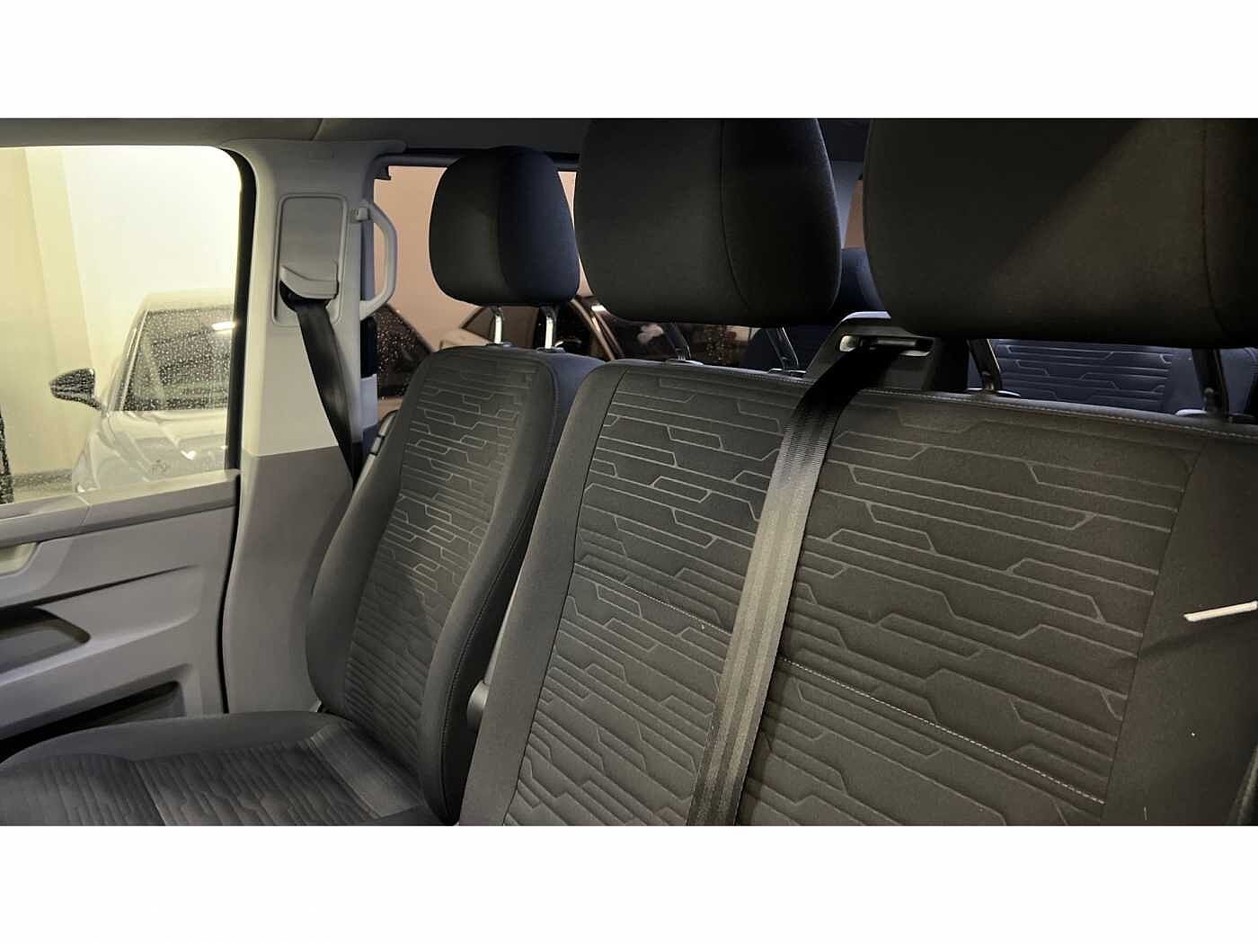 Volkswagen Transporter Shuttle