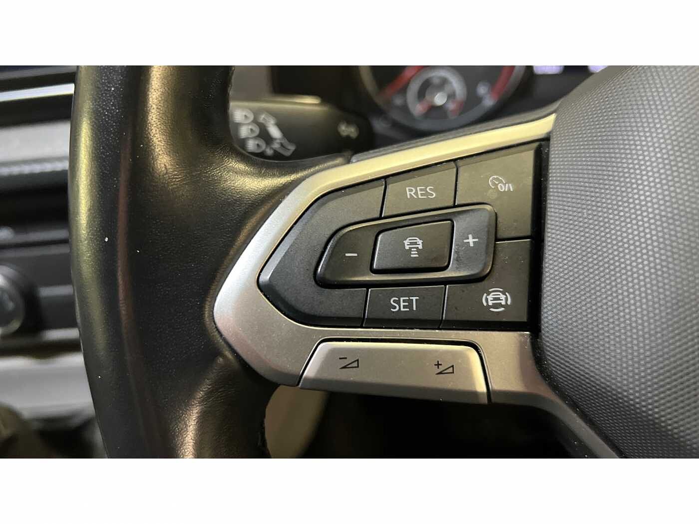 Volkswagen Transporter Shuttle