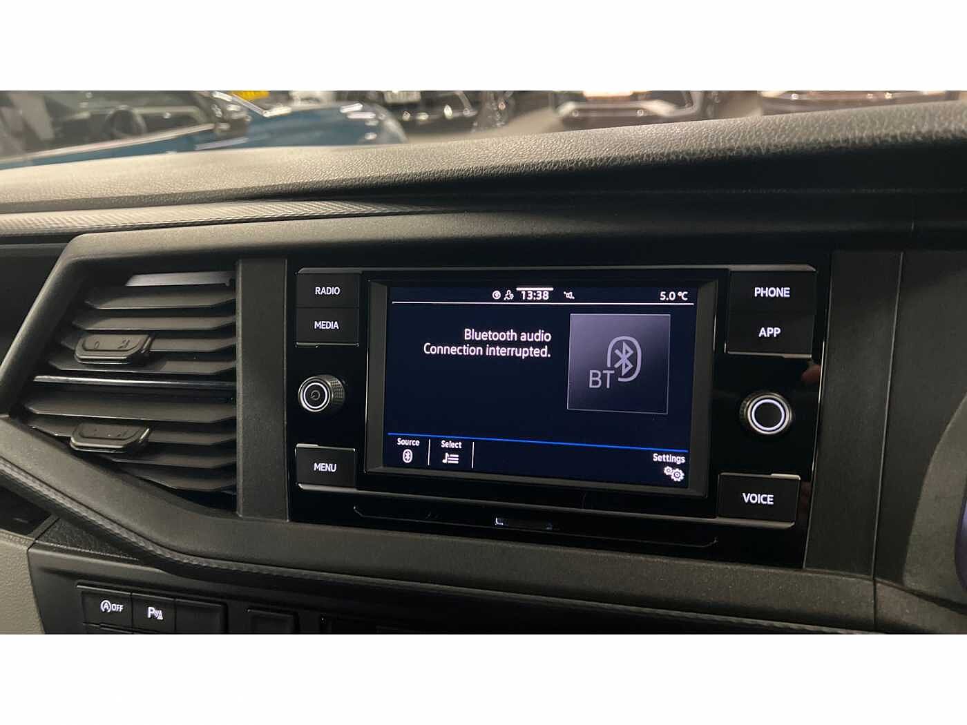 Volkswagen Transporter Shuttle