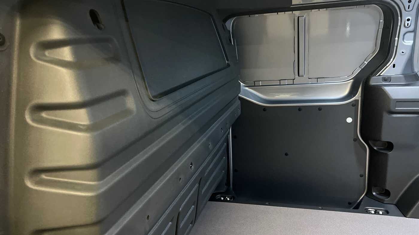 Volkswagen ID. Buzz Cargo