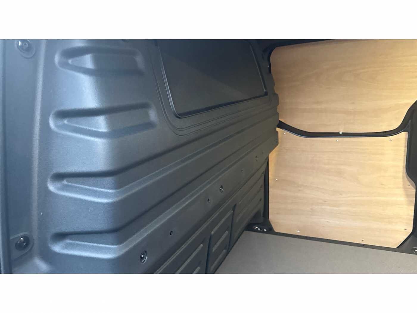 Volkswagen ID. Buzz Cargo