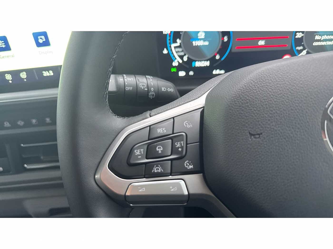 Volkswagen Transporter Shuttle