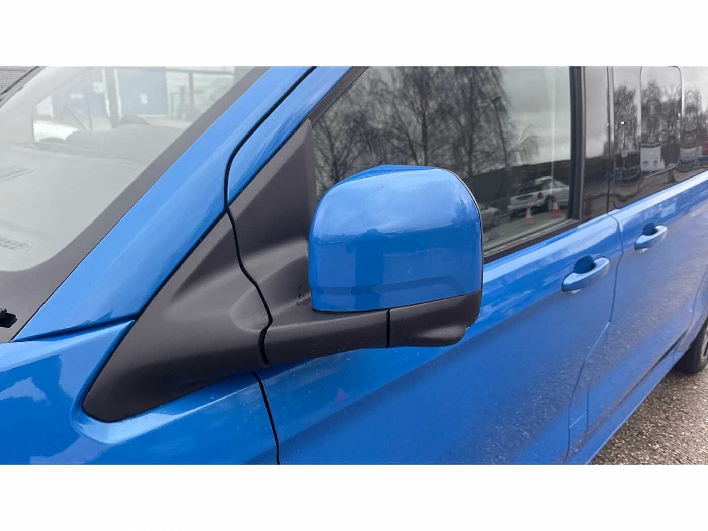 Volkswagen Transporter Shuttle