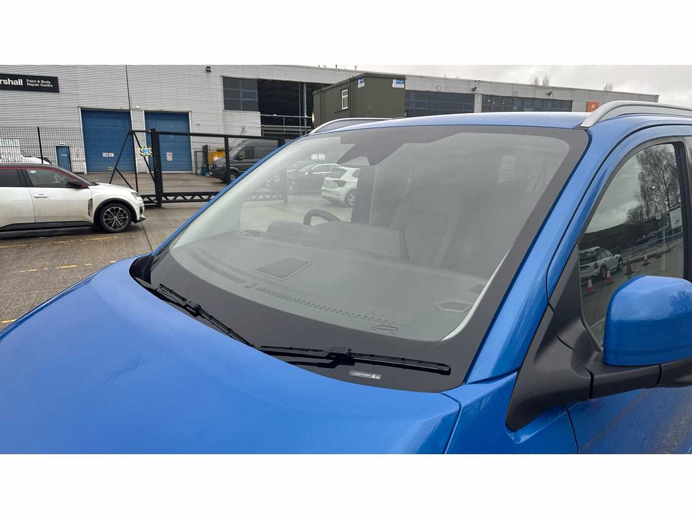 Volkswagen Transporter Shuttle