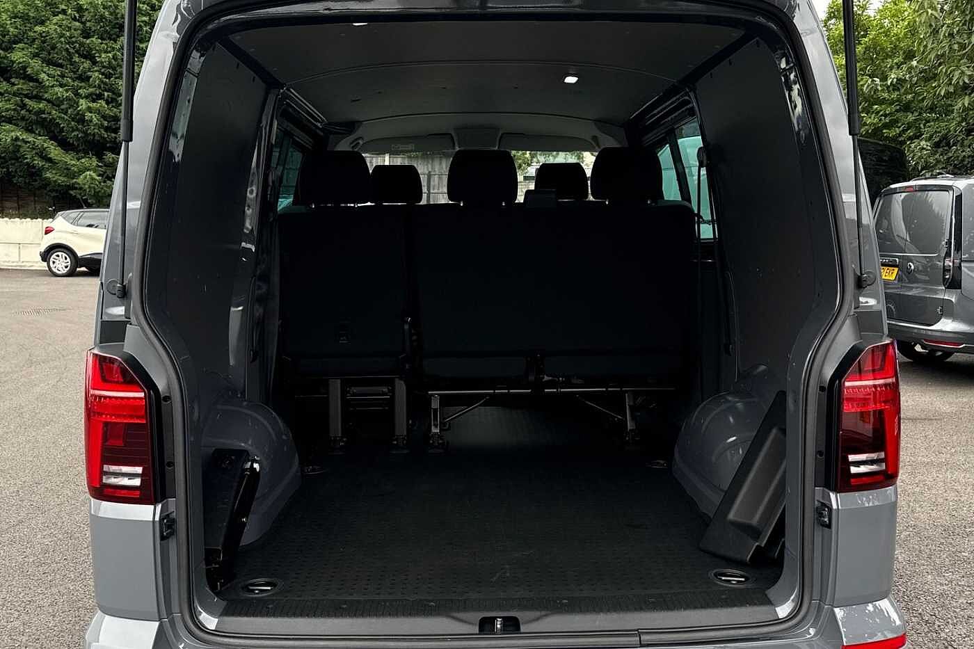 Volkswagen Transporter Kombi