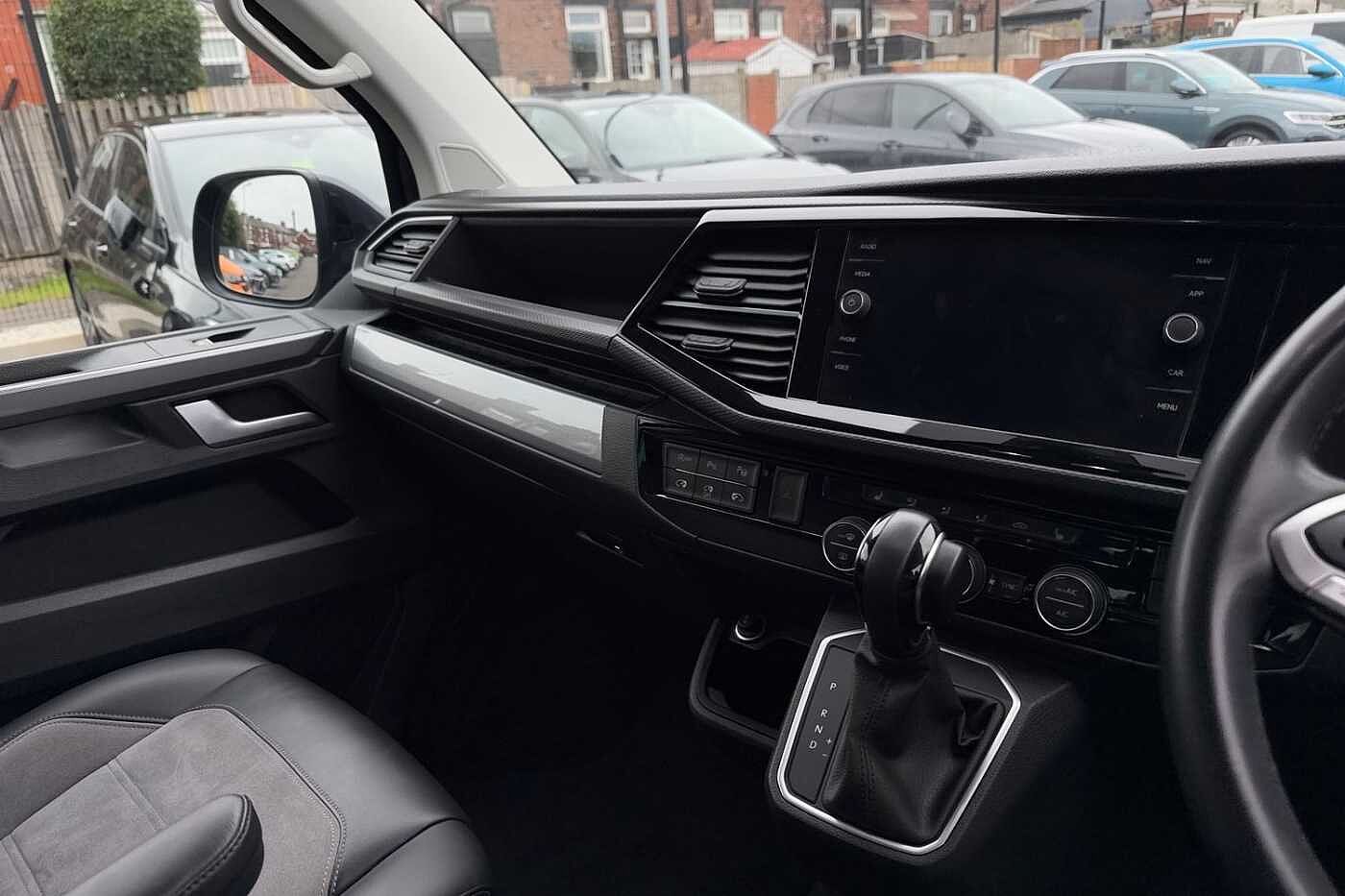 Volkswagen Caravelle