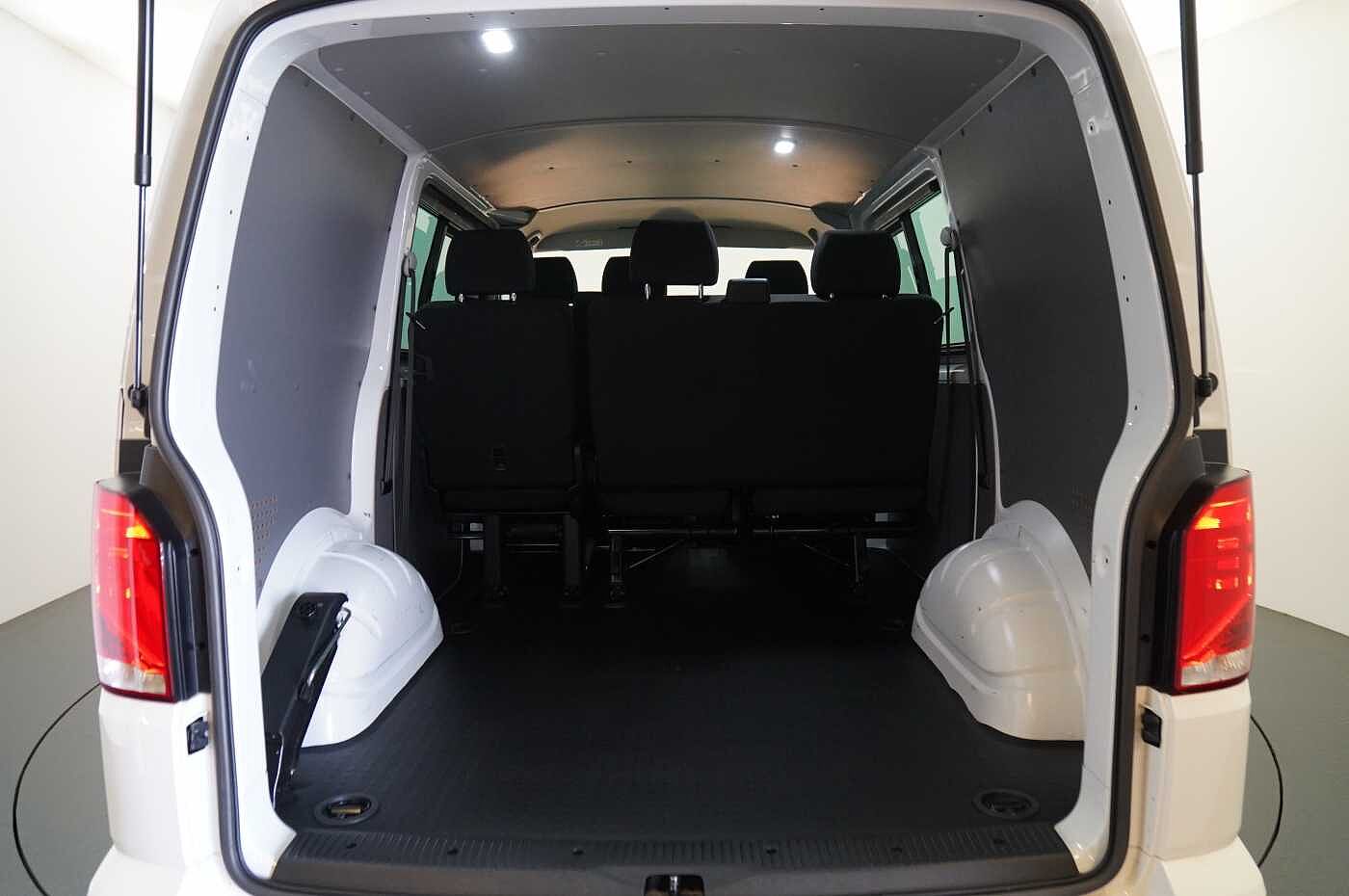 Volkswagen Transporter Kombi