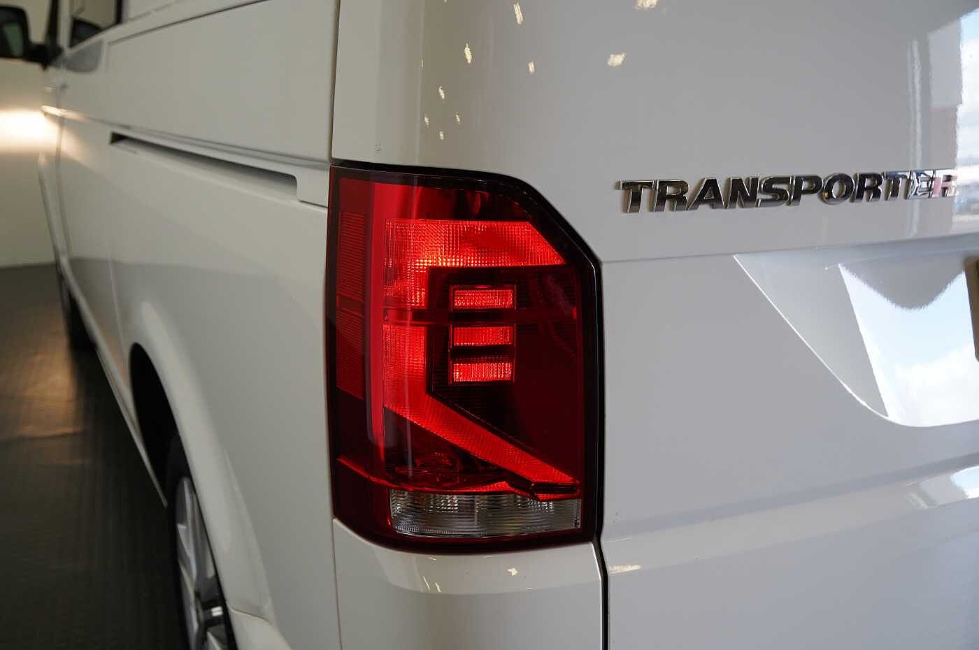 Volkswagen Transporter Kombi