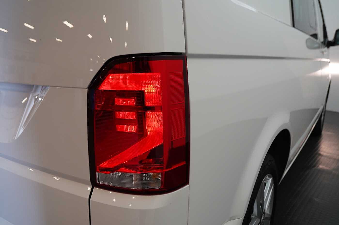 Volkswagen Transporter Kombi