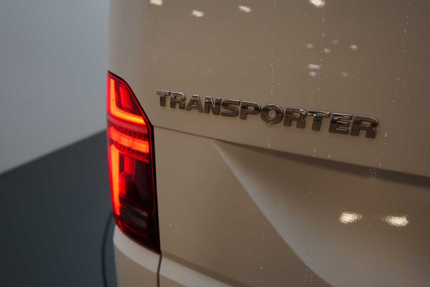 Volkswagen Transporter Kombi