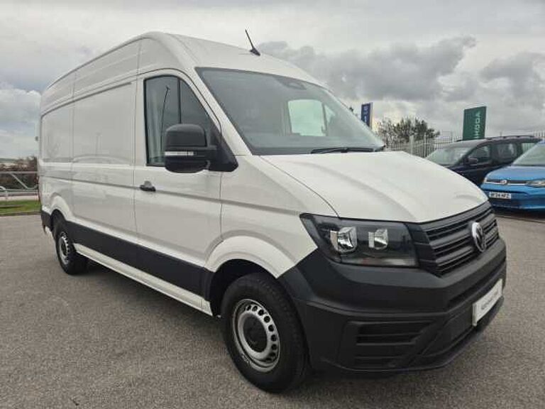 Volkswagen Crafter Cr35 Mwb Fwd 2.0 TDI 140PS Commerce High Roof Van Auto **Business Pack**