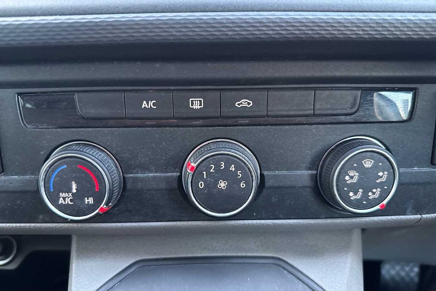 Volkswagen Transporter Kombi