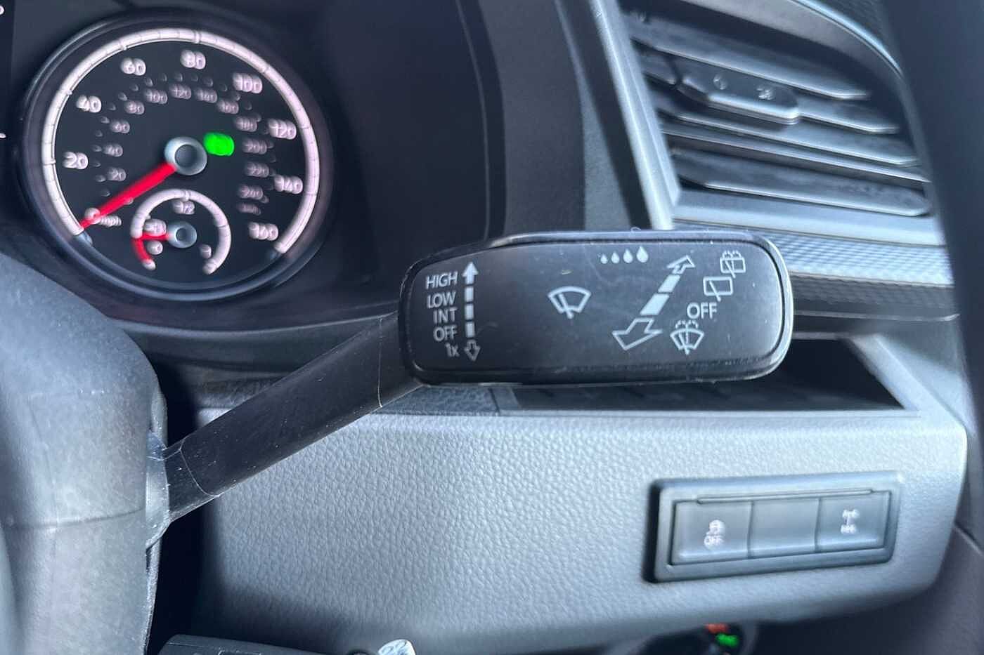 Volkswagen Transporter Kombi