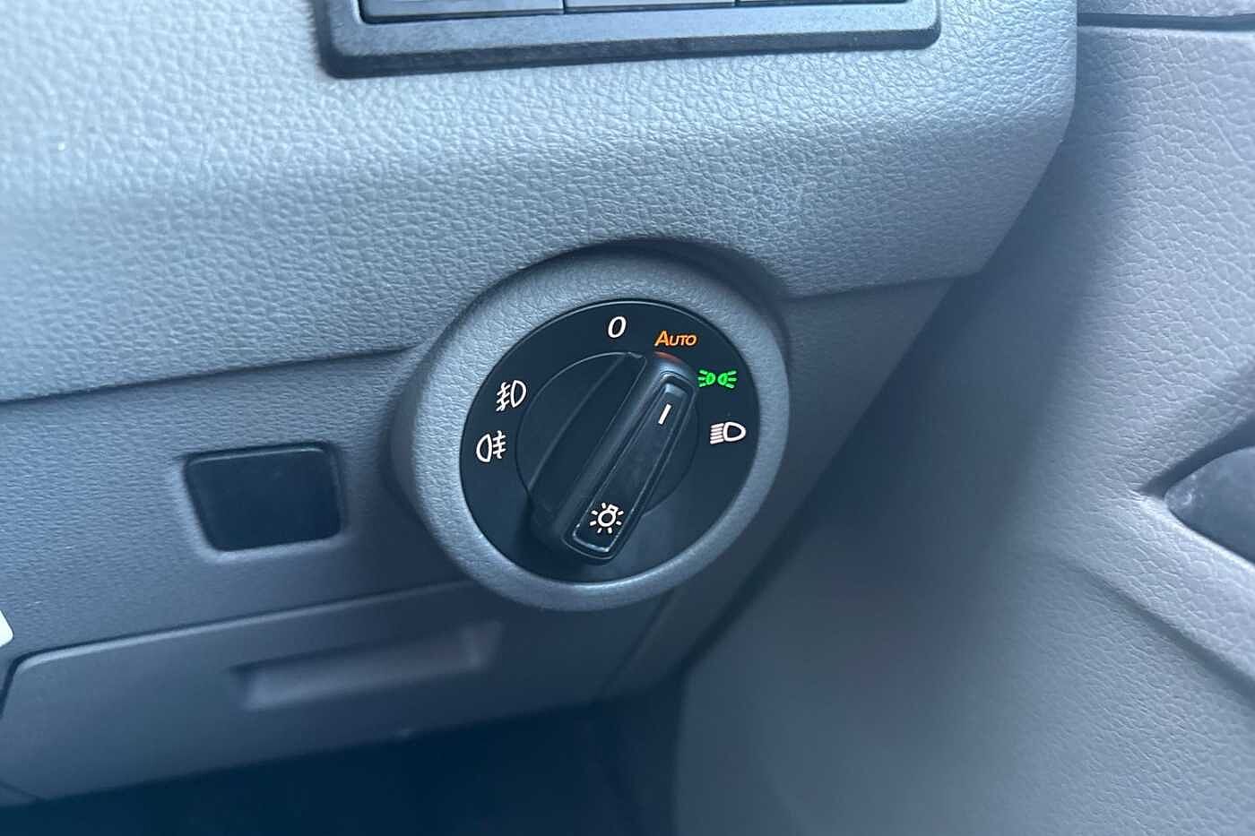 Volkswagen Transporter Kombi