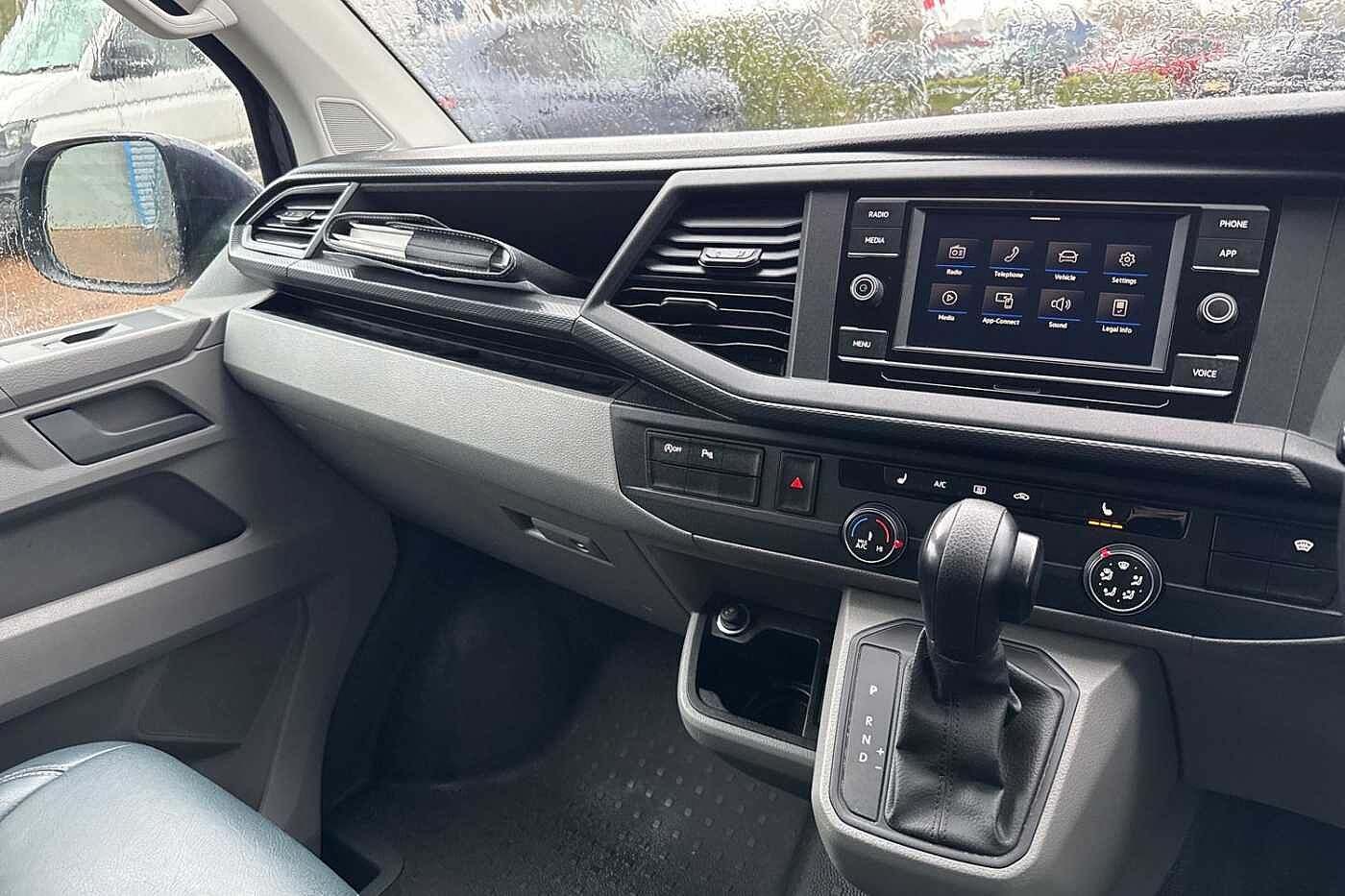 Volkswagen Transporter Kombi