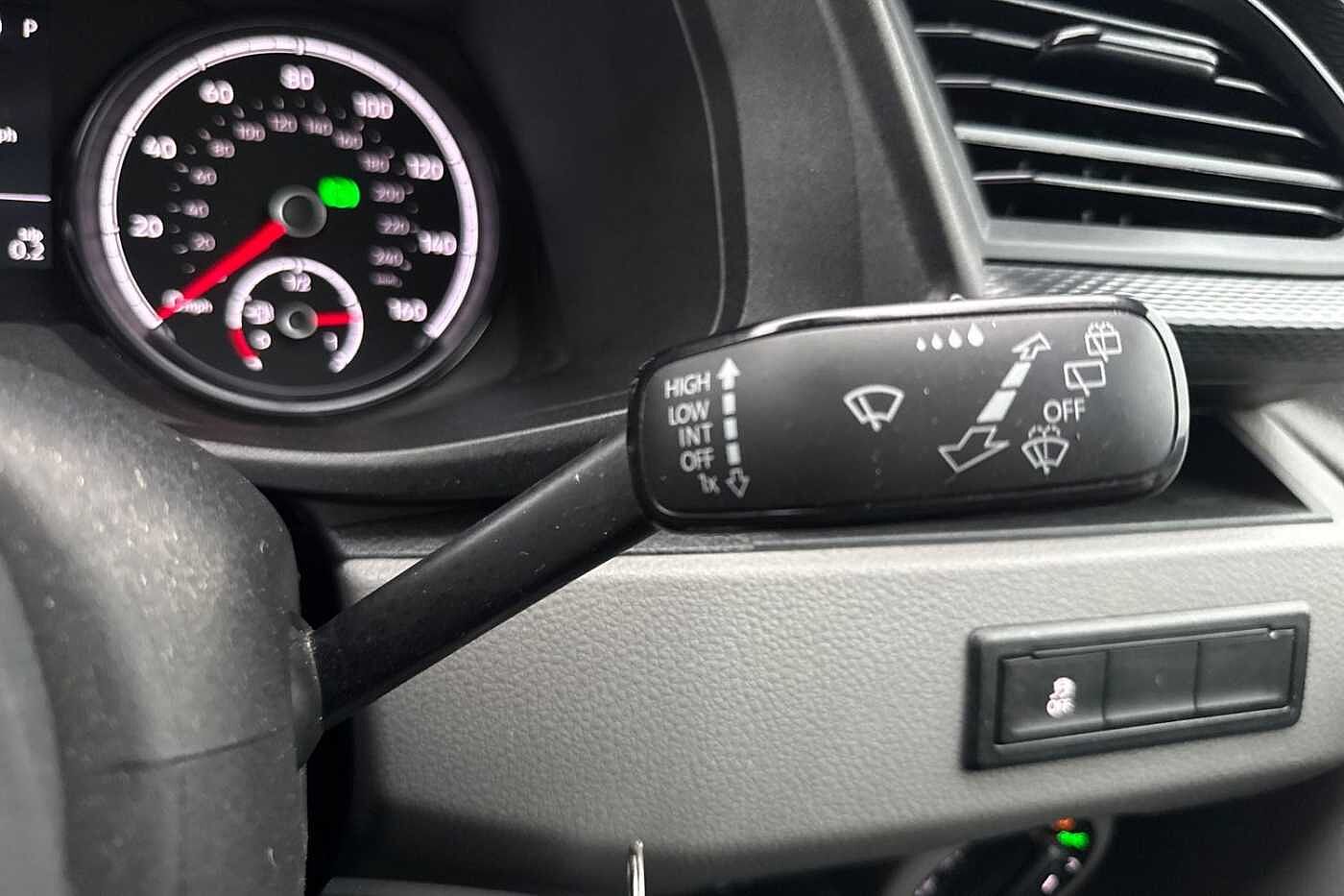 Volkswagen Transporter Kombi