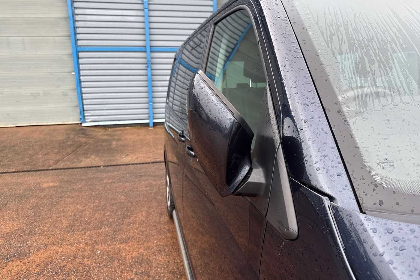 Volkswagen Transporter Kombi