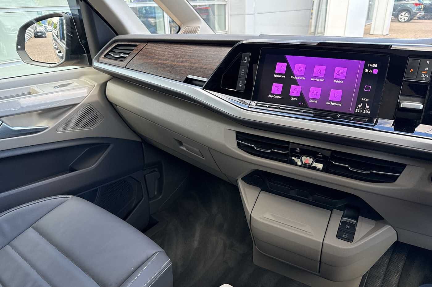 Volkswagen Multivan