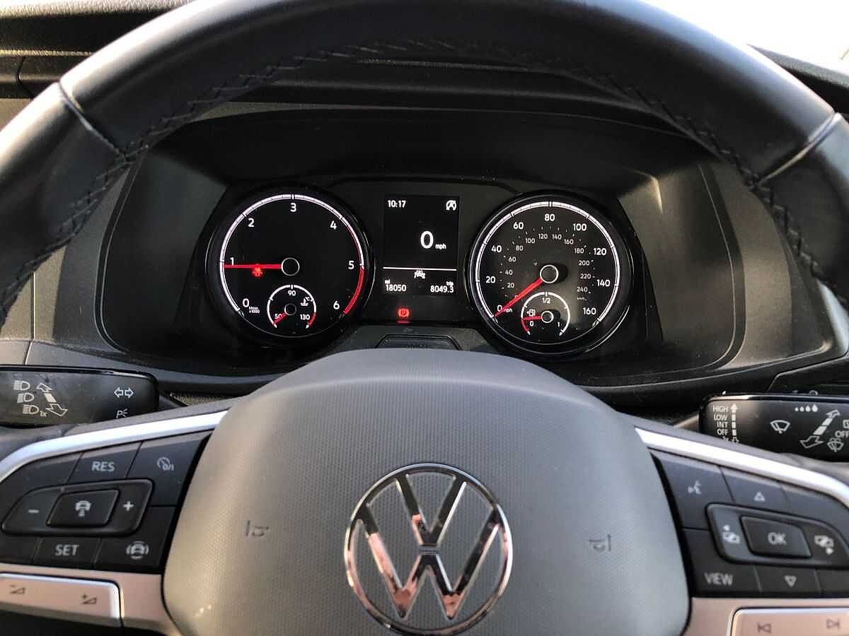 Volkswagen Transporter Shuttle