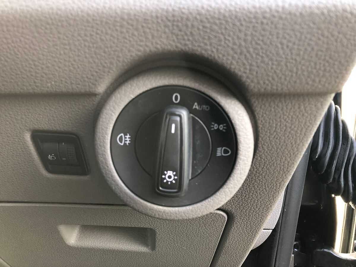 Volkswagen Transporter Shuttle