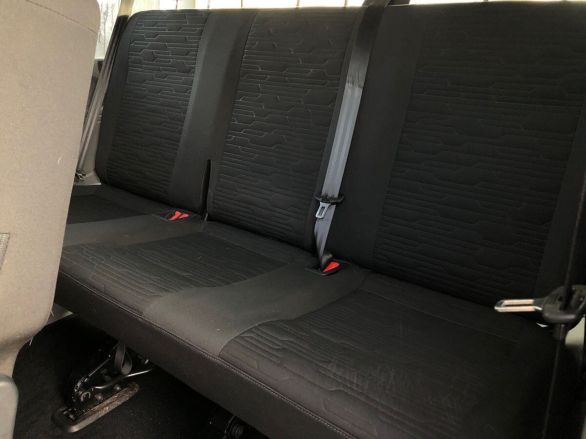 Volkswagen Transporter Shuttle