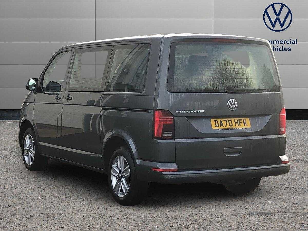 Volkswagen Transporter Shuttle